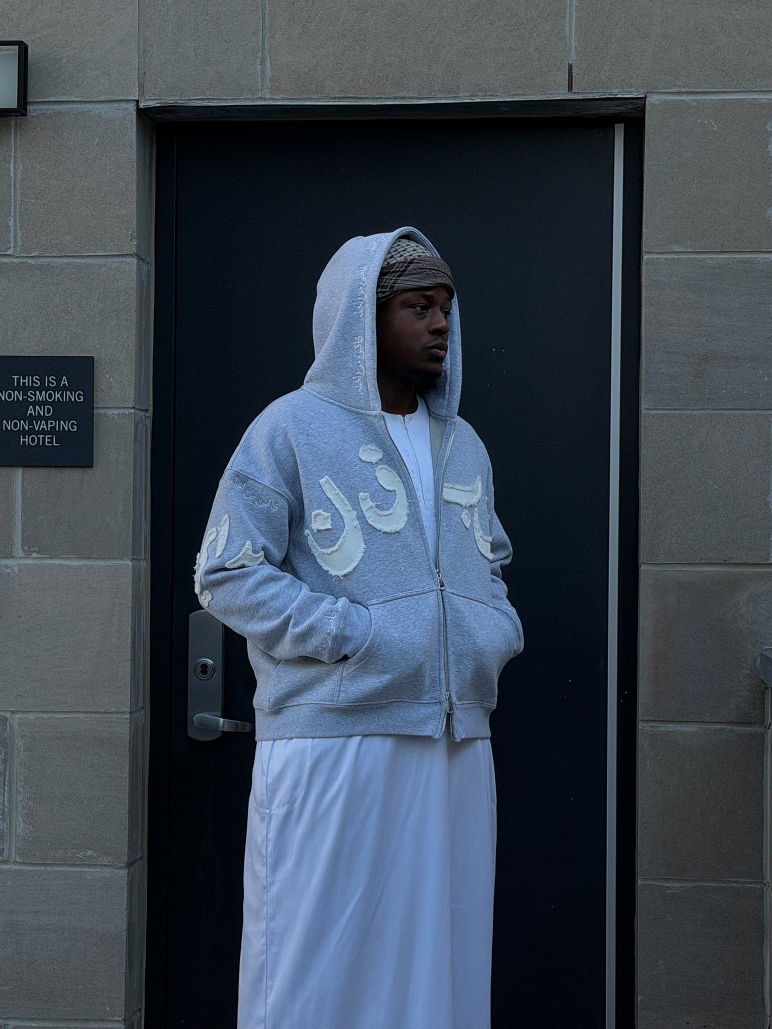 GREY BADAYA ZIP UP